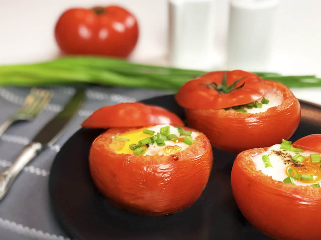 Jajka zapiekane w pomidorach - gotowe danie