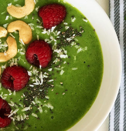 Smoothie bananowo gruszkowe z rukolą