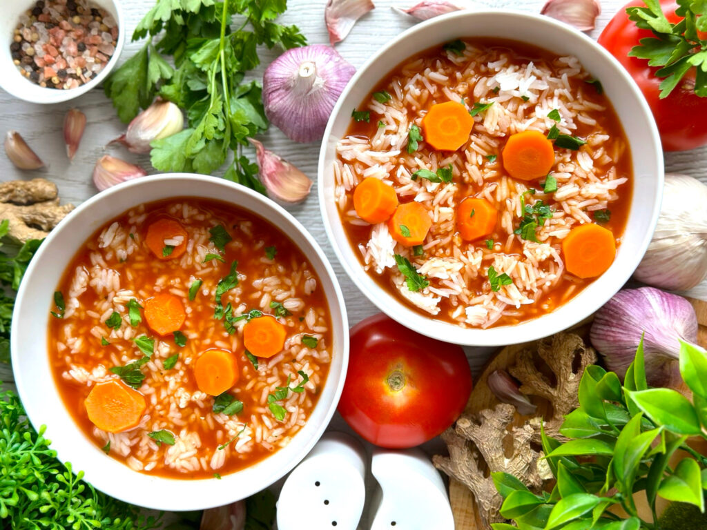 Fit zupa pomidorowa z ryżem - gotowe danie