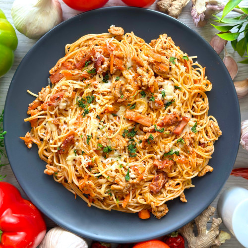 Pikantne spaghetti z mięsem
