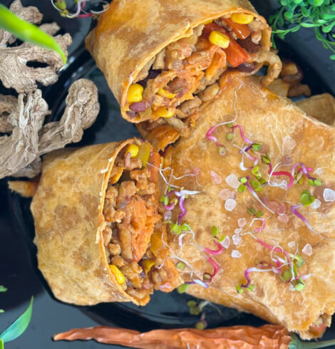 Tortilla z wieprzowiną i mozzarellą